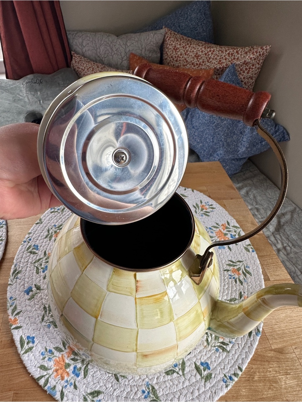 Mackenzie Childs 3 quart Parchment Check Tea Kettle- Retired Pattern - Picture 6 of 7